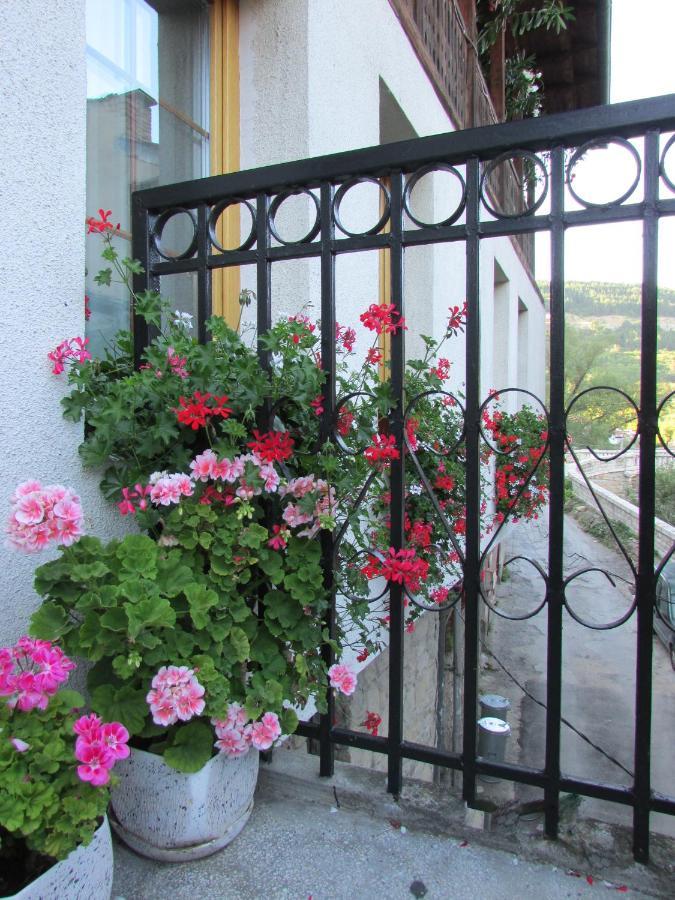 Home With The Veranda Tırnova Dış mekan fotoğraf